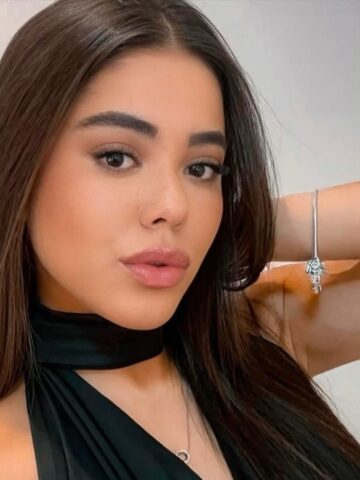 איזבלה בחיפה בת 25 תיירת חדשה