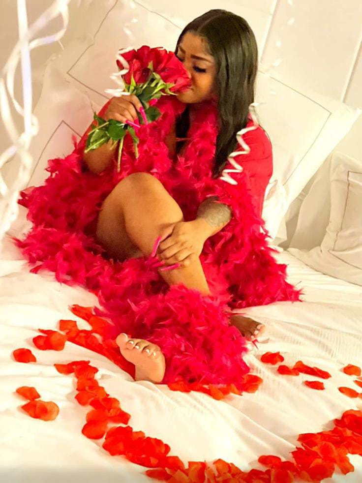 אניתה- בתל אביב- בת 25 תיירת מאפריקאית