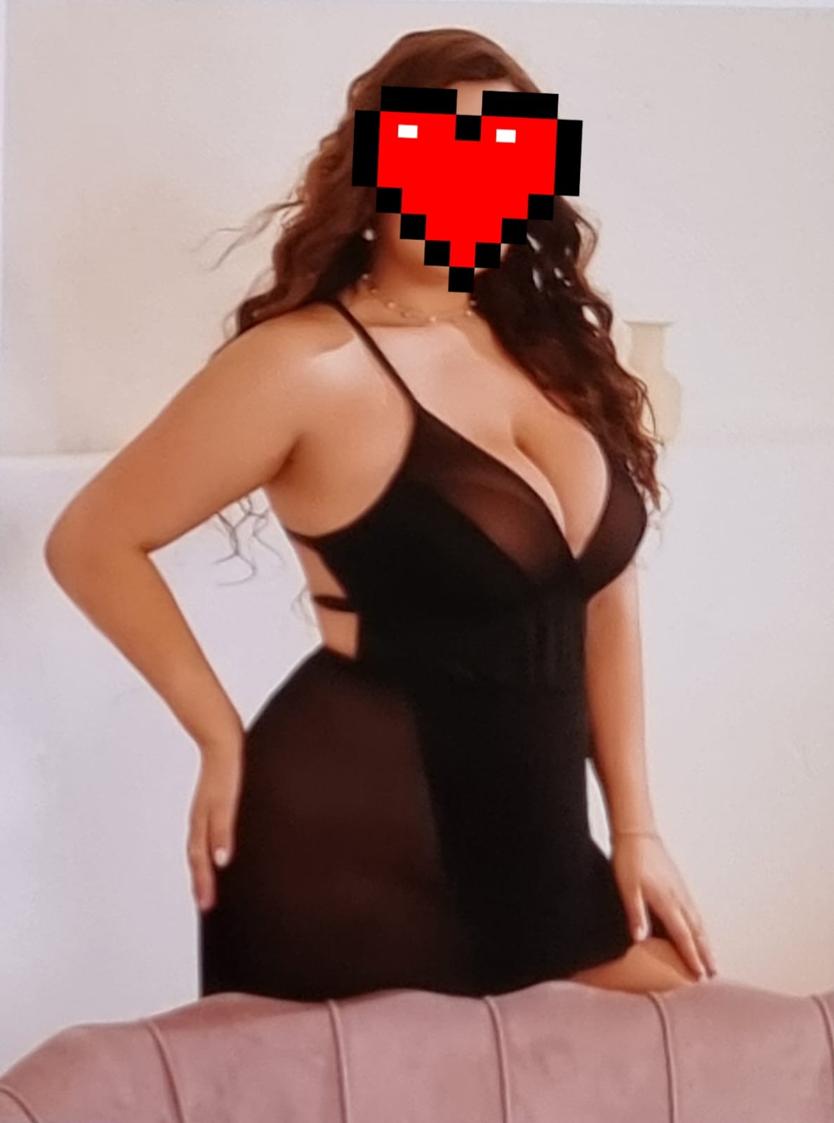 בחדרה חזקה מטפלת