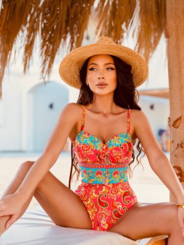 בחורה לעיסוי מפנק – בהוד השרון