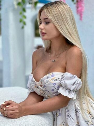 בירושלים מסאזיסטית לעיסוי אלטרנטיבי בלונדה