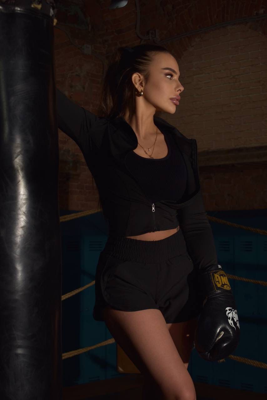 בת 21 בחורה מחול – בתל אביב