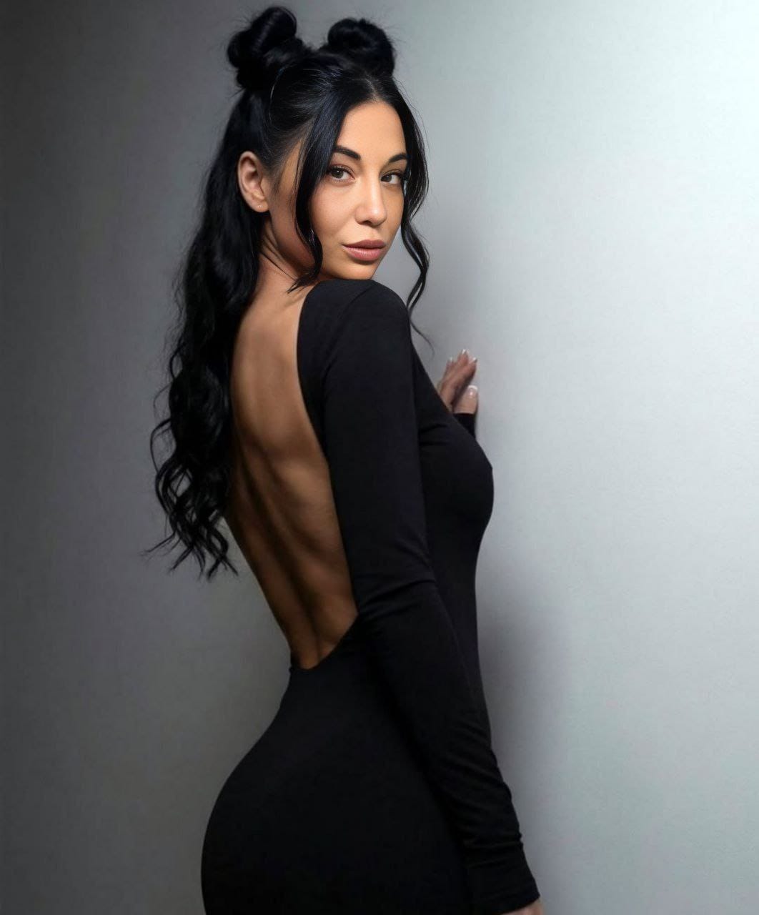 בתל אביב-בחורה מפנקת בת 25