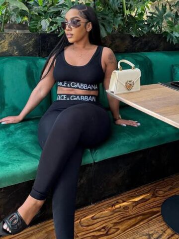 זלדה חזקה תיירת אפריקאית תל אביב