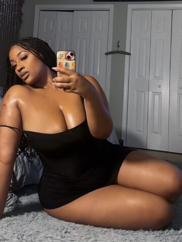 טשה תל אביב- 23 תיירת אפריקאית חזקה