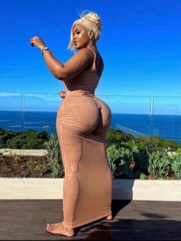 כריסטינה – תל אביב – בת 28 בחורה אפריקאית תיירת