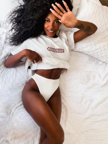 מל- בחיפה- ברזילאית תיירת 25