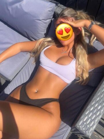 מסאגיסטית מקצוענית לעיסוי בבת ים