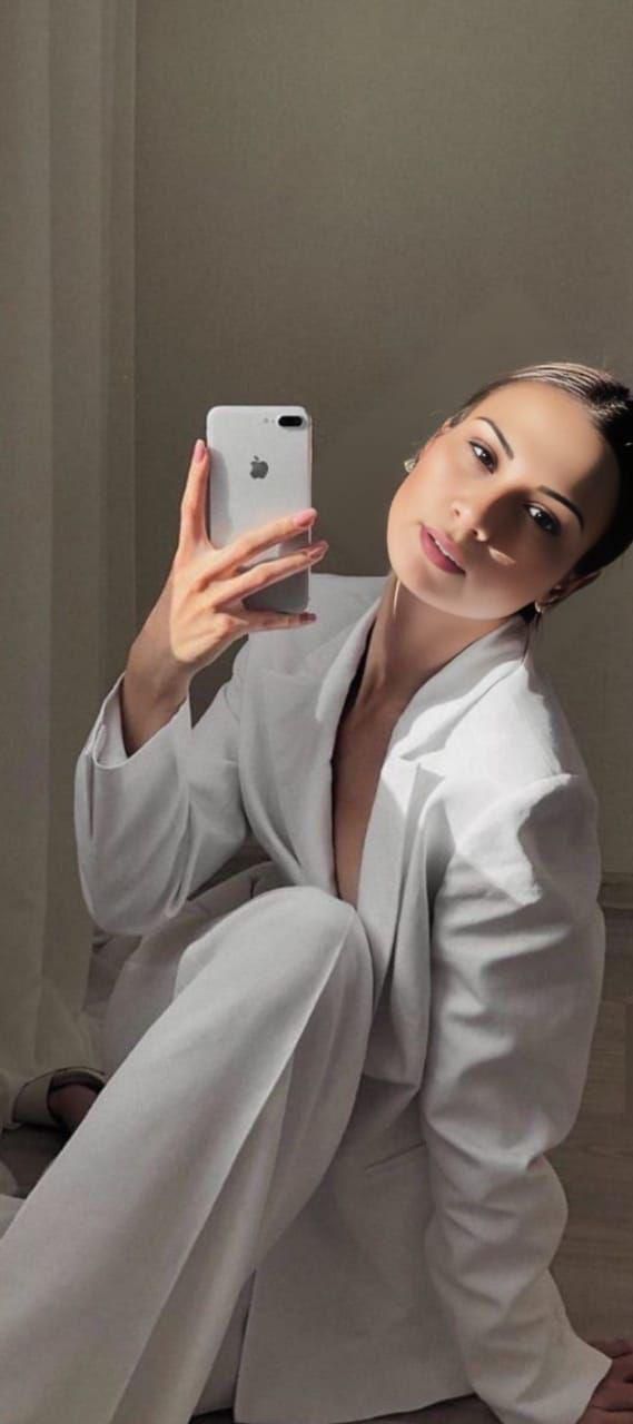 מרינה- בת ים – מסאזיסטית לטיפול מרגיע בת 29