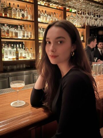 בחורה מיוחדת במינה בנתניה