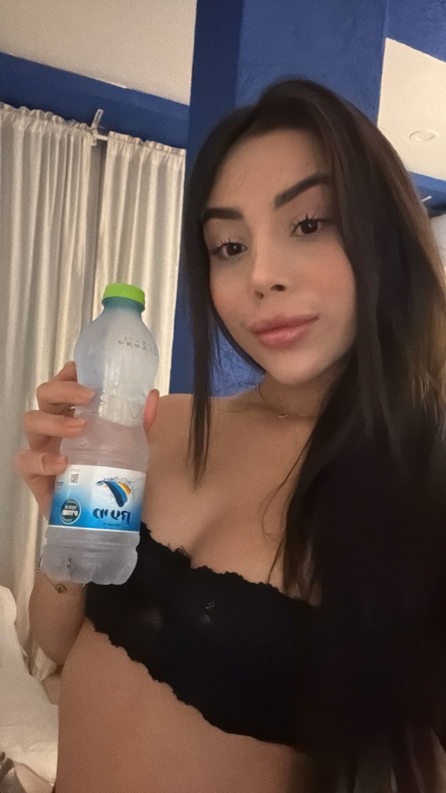 תיירת -בתל אביב