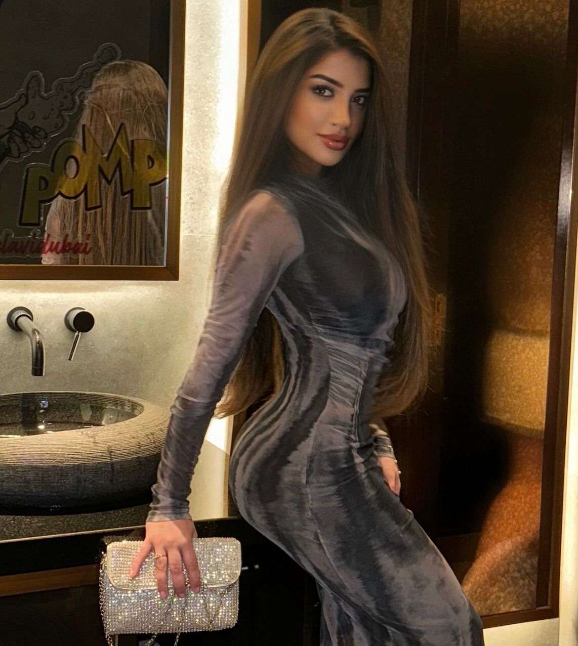 תיירת מברזיל חטובה- תל אביב